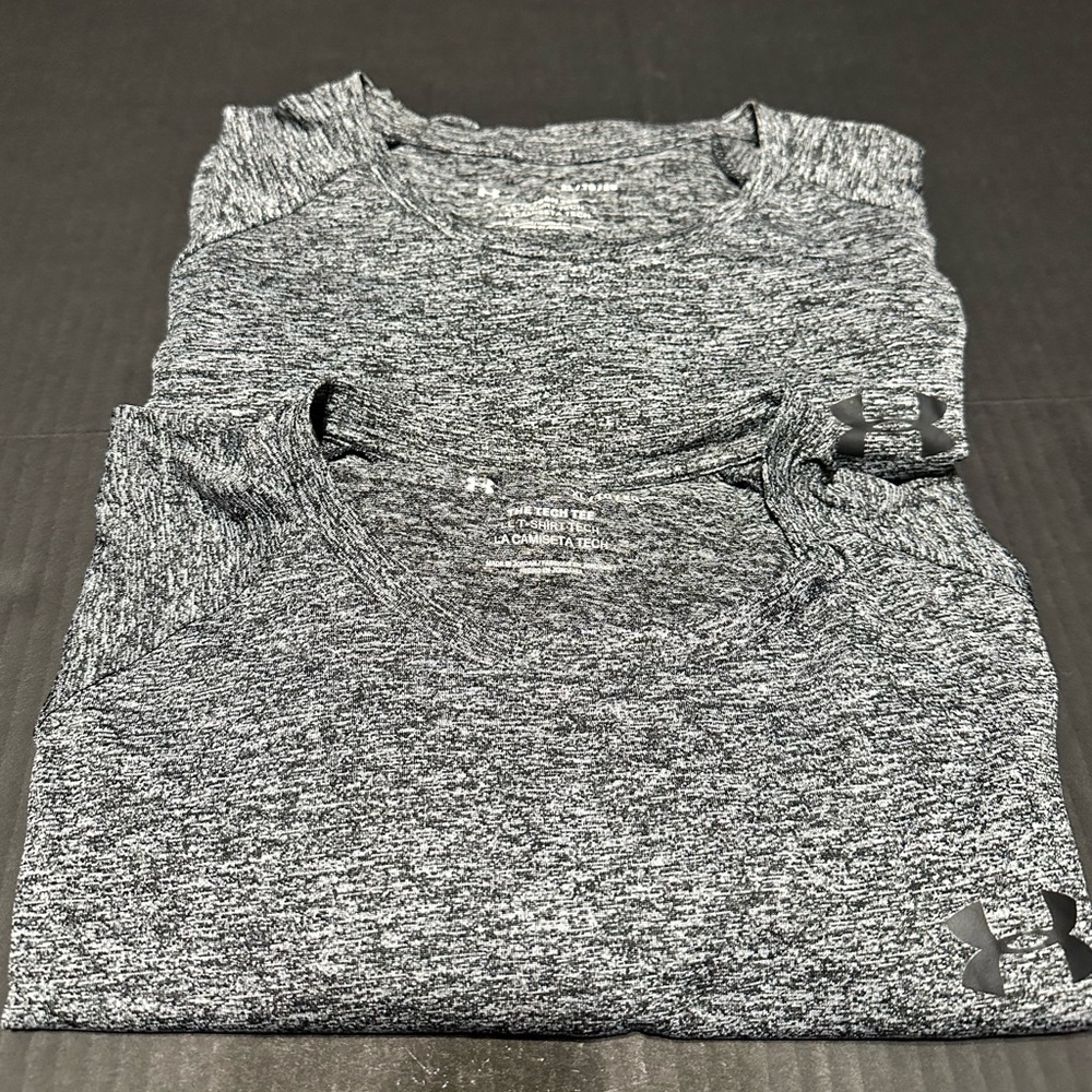 Under Armour “The Tech Tee” - Size XL